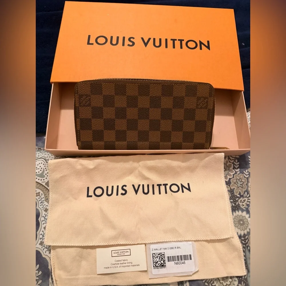 Louis Vuitton Zippy Wallet (Box, dust bag and original tags included) - Picture 1 of 16